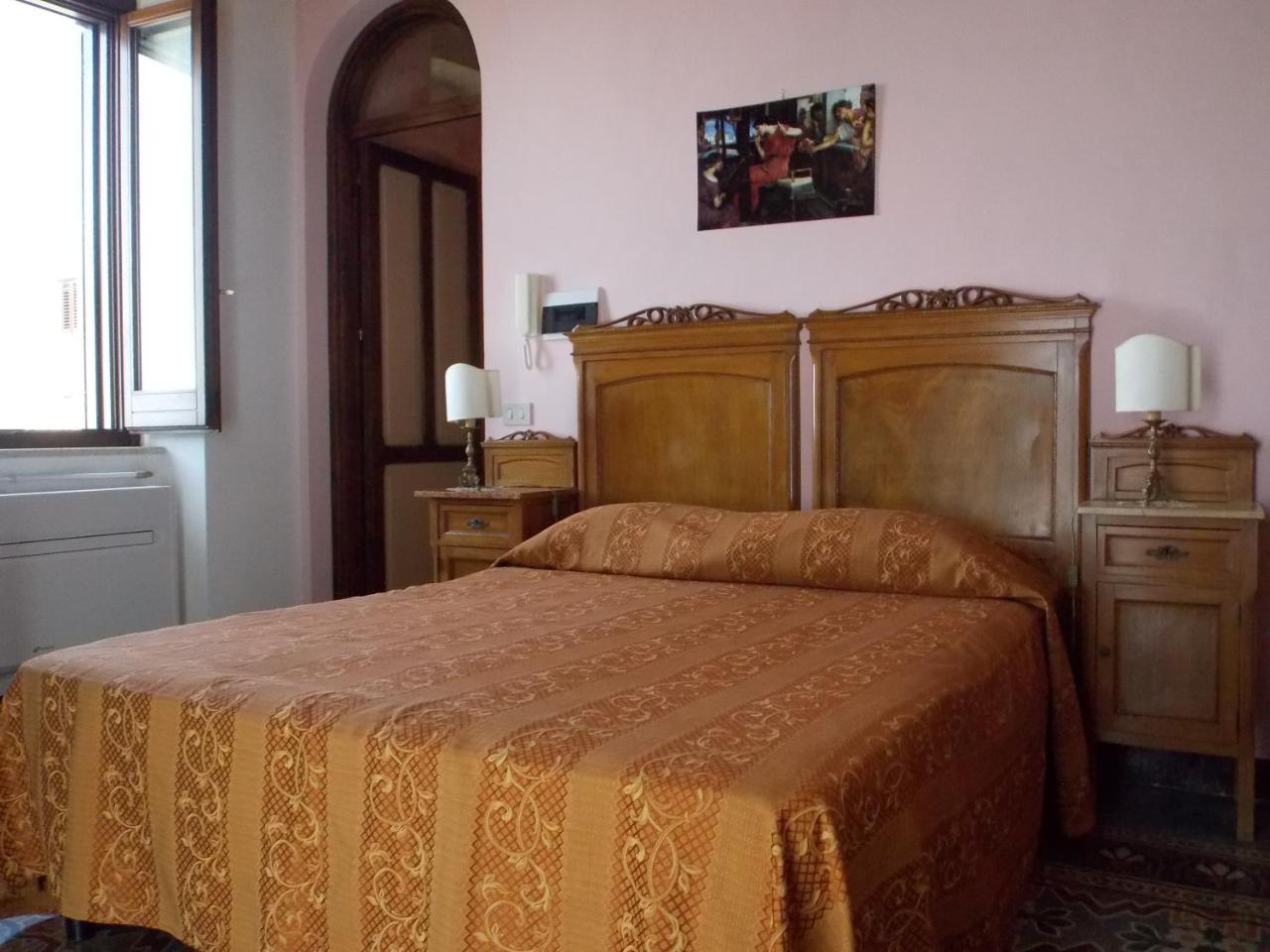 Camere Di Ulisse Erice Bagian luar foto