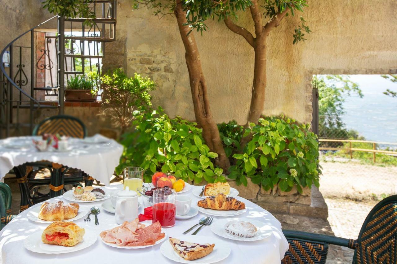 Camere Di Ulisse Erice Bagian luar foto